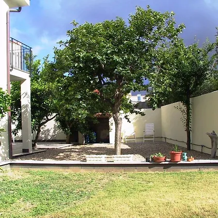 Bed & Breakfast Solanas 3*