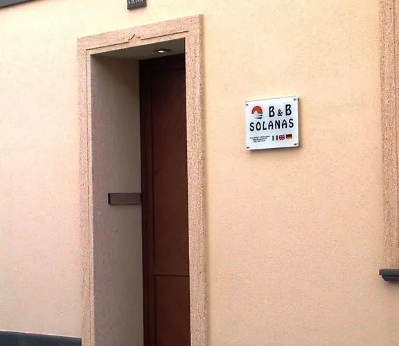 Solanas 住宿加早餐酒店 Càbras