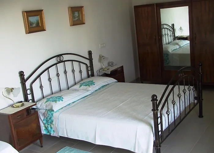 住宿加早餐酒店 Solanas 3*