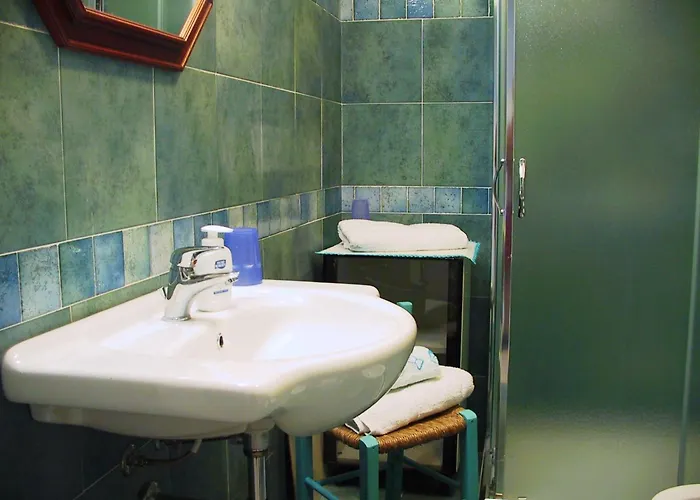 Solanas Oda ve Kahvaltı 3*