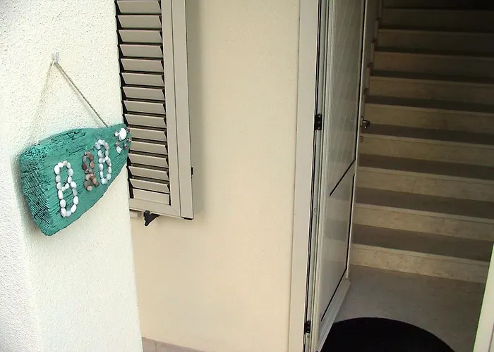 Solanas Oda ve Kahvaltı 3*